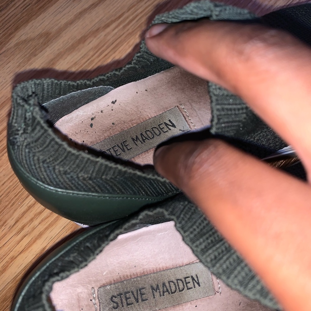 Steve Madden - Picture 3 of 3